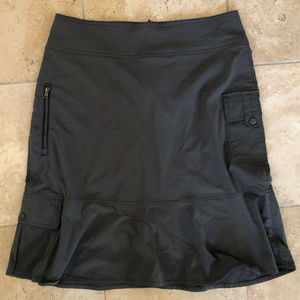 EUC Royal Robbins Gray Nylon Travel Skirt 4